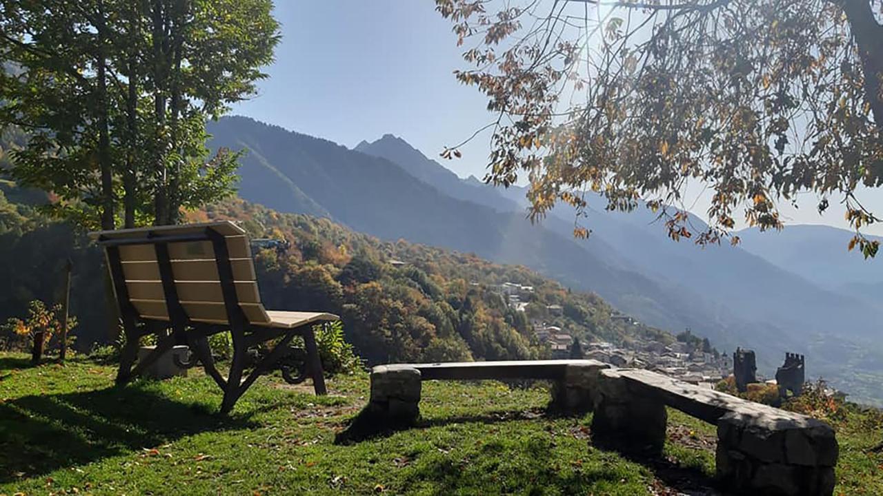 B&B Castello Cimbergo ภายนอก รูปภาพ